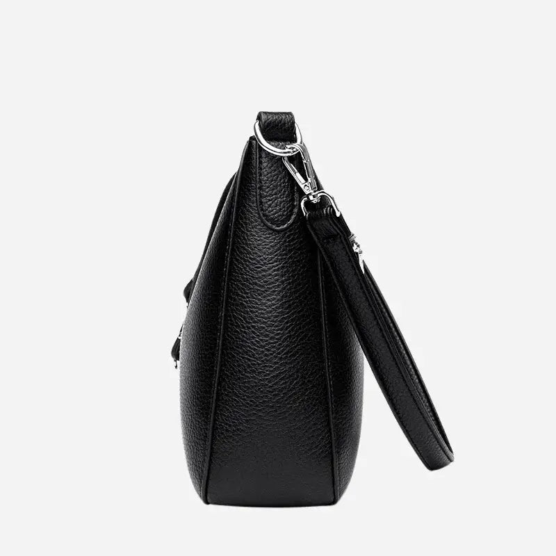 Bolsa-Feminina-Transversal-Hobo-Adele-Modelo-Preta-Couro-Lado--bolsa-hobo-pequena-bolsa-hobo-preta-bolsa-hobo-couro