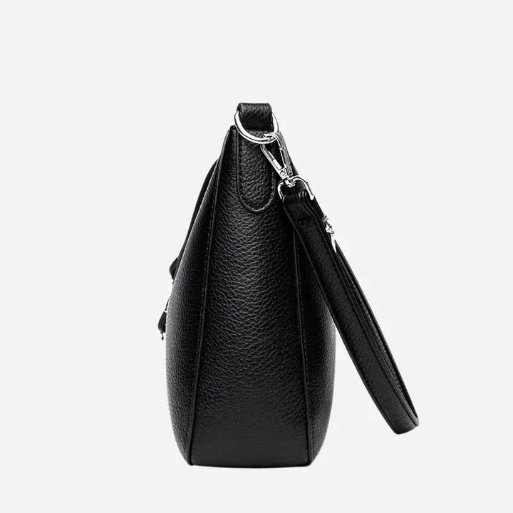 Bolsa-Feminina-Transversal-Hobo-Adele-Modelo-Preta-Couro-Lado--bolsa-hobo-pequena-bolsa-hobo-preta-bolsa-hobo-couro