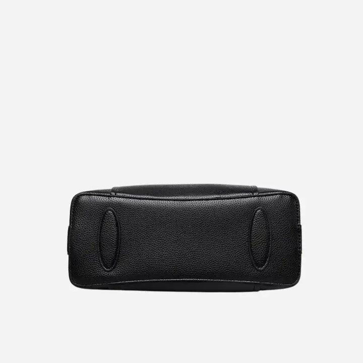 Bolsa-Feminina-de-Couro-Chiara-Preta-Fundo-bolsa-feminina-promoção-bolsa-de-couro-feminina-bolsa-tiracolo-bolsa-tiracolo-feminino-bolsa-tiracolo-feminina-bolsa-de-couro-feminina-grande-bolsa-tranversal