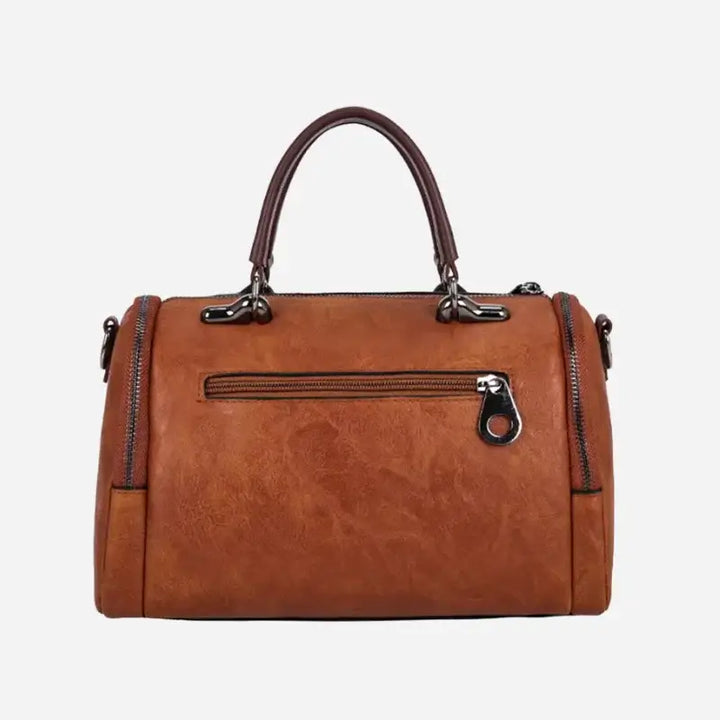 Bolsa-Feminina-de-Couro-Grande-Clarice-Marrom-Verso-bolsa-feminina-promoção-bolsa-de-couro-feminina-bolsa-tiracolo-bolsa-tiracolo-feminino-bolsa-tiracolo-feminina-bolsa-de-couro-feminina-grande-bolsa-transversal-bolsa-tircolo