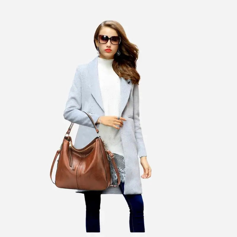 Bolsa-Feminina-de-Couro-Hobo-Florence-Modelo-hobo-pequena-bolsa-hobo-bolsa-hobo-couro-bolsa-feminina-promoção-bolsa-de-couro-feminina-bolsa-tiracolo-bolsa-tiracolo-feminino-bolsa-tiracolo-feminina-bolsa-de-couro-feminina-grande		