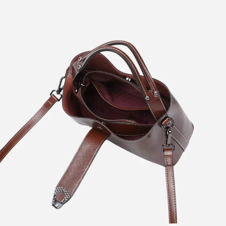 Bolsa-Feminina-de-Couro-Tiracolo-Yasmin-Cafe-Aberta-bolsa-feminina-promoção-bolsa-de-couro-feminina-bolsa-tiracolo-bolsa-tiracolo-feminino-bolsa-tiracolo-feminina		
