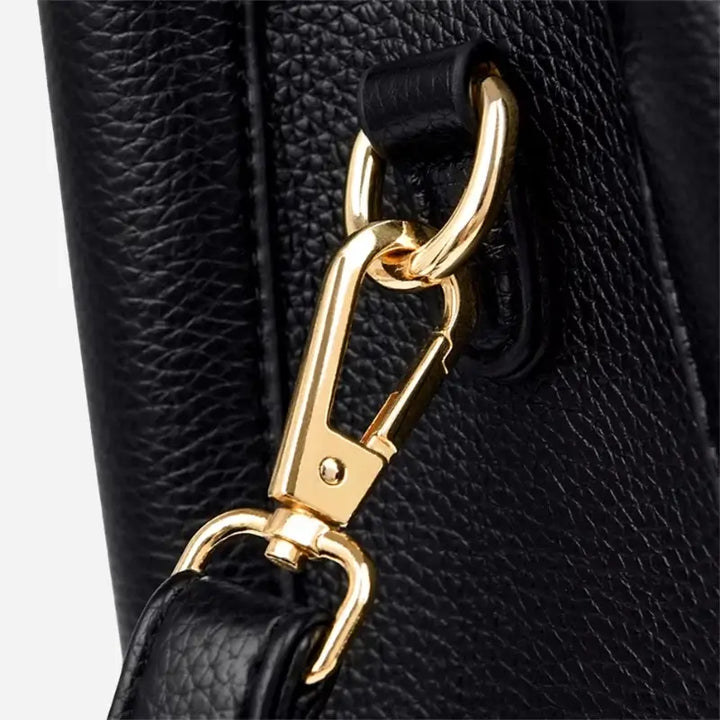 Bolsa-Feminina-de-Couro-Tote-Sophie-Preta-Alca-Removivel-bolsa-feminina-promoção-bolsa-de-couro-feminina-bolsa-tiracolo-bolsa-tiracolo-feminino-bolsa-tiracolo-feminina-bolsa-de-couro-feminina-grande-bolsa-tranversal