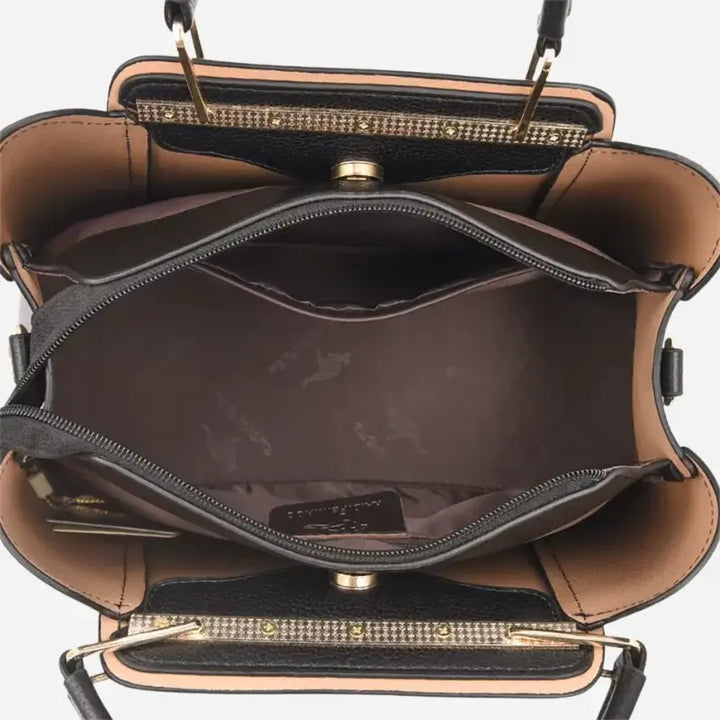 Bolsa-Feminina-de-Couro-Tote-Sophie-Preta-Compatimentos-bolsa-feminina-promoção-bolsa-de-couro-feminina-bolsa-tiracolo-bolsa-tiracolo-feminino-bolsa-tiracolo-feminina-bolsa-de-couro-feminina-grande-bolsa-tranversal