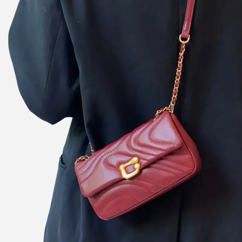 Bolsa-Tiracolo-Feminina-Sofia-Vermelha-Modelo-2-bolsa-tiracolo-pequena-bolsa-feminina-promoção-bolsa-de-couro-feminina-bolsa-tiracolo-bolsa-tiracolo-feminino-bolsa-tiracolo-feminina-bolsa-tiracolo-schutz