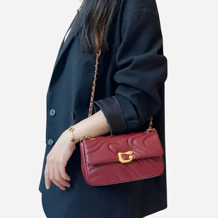 Bolsa-Tiracolo-Feminina-Sofia-Vermelha-Modelo-3-bolsa-tiracolo-pequena-bolsa-feminina-promoção-bolsa-de-couro-feminina-bolsa-tiracolo-bolsa-tiracolo-feminino-bolsa-tiracolo-feminina-bolsa-tiracolo-schutz