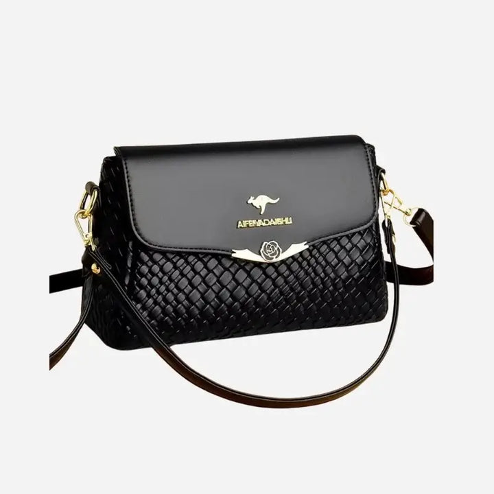 Bolsa-Tiracolo-Feminina-de-Couro-Celina-Preta-2-bolsa-tiracolo-pequena-bolsa-feminina-promoção-bolsa-de-couro-feminina-bolsa-tiracolo-bolsa-tiracolo-feminino-bolsa-tiracolo-feminina-bolsa-tiracolo-schutz