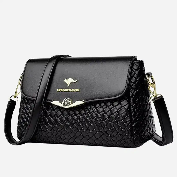 Bolsa-Tiracolo-Feminina-de-Couro-Celina-Preta-bolsa-tiracolo-pequena-bolsa-feminina-promoção-bolsa-de-couro-feminina-bolsa-tiracolo-bolsa-tiracolo-feminino-bolsa-tiracolo-feminina-bolsa-tiracolo-schutz
