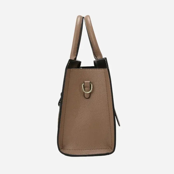 Bolsa-Tote-Feminina-Transversal-Melissa-Marrom-Lado-bolsa-feminina-promoção-bolsa-de-couro-feminina-bolsa-bolsa-de-couro-feminina-grande-bolsa-tote-bolsa-tote-grande-bolsa-tote-bag-bolsa-tote-schutz-bolsa-tote-couro-bolsa-transversal-bolsa-transversal-feminina	
