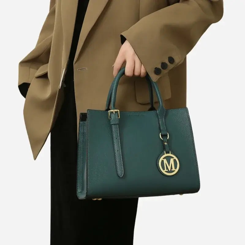 Bolsa-Tote-Feminina-Transversal-Melissa-azul-pigente-alcas-de-mao-bolsa-feminina-promoção-bolsa-de-couro-feminina-bolsa-bolsa-de-couro-feminina-grande-bolsa-tote-bolsa-tote-grande-bolsa-tote-bag-bolsa-tote-schutz-bolsa-tote-couro-bolsa-transversal-bolsa-transversal-feminina	