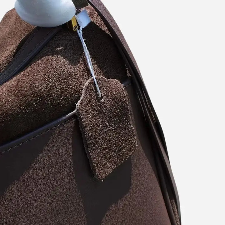 Bolsa-Tote-Feminina-de-Camurça-Felipa-Cafe-Detlhes-Canto-bolsa-feminina-promoção-bolsa-de-couro-feminina-bolsa-bolsa-de-couro-feminina-grande-bolsa-tote-bolsa-tote-grande-bolsa-tote-bag-bolsa-tote-schutz-bolsa-tote-couro