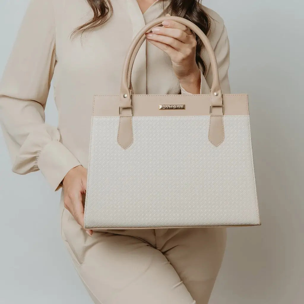 Bolsa-de-Mao-Feminina-Giulia-Nude-Creme-bolsa-feminina-promoção-bolsa-de-couro-feminina-bolsa-tiracolo-bolsa-tiracolo-feminino-bolsa-tiracolo-feminina-bolsa-de-couro-feminina-bolsa-de-mao-bolsa de-mao-viagem-bolsa-de-mao-festa-bolsa-feminina-transversal-bolsa-grande-bolsa-grande-feminina		