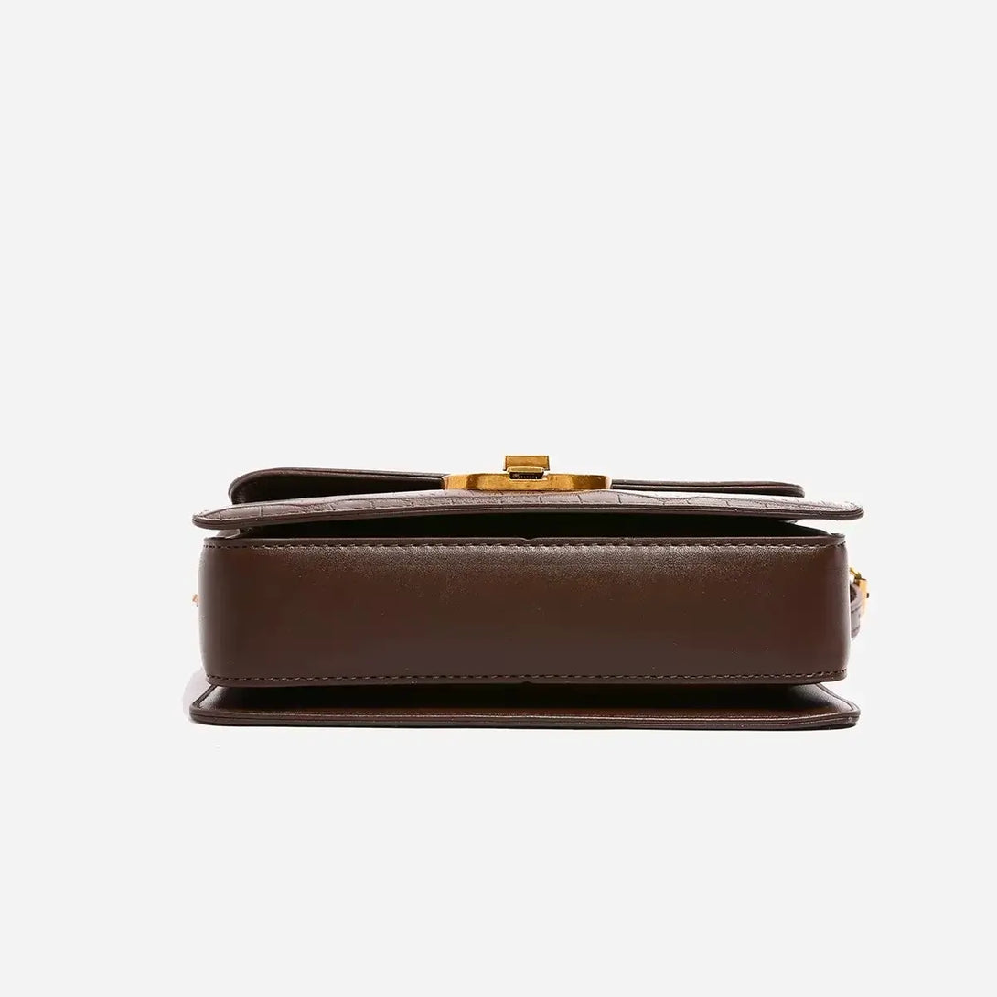 Bolsa-de-Mao-Feminina-Transversal-Luna-Cafe-Fundo-bolsa-feminina-promoção-bolsa-de-couro-feminina-bolsa-tiracolo-bolsa-tiracolo-feminino-bolsa-tiracolo-feminina-bolsa-de-couro-feminina-bolsa-de-mao-bolsa de-mao-viagem-bolsa-de-mao-festa-bolsa pequena-bolsa-pequena-feminino-bolsa-pequena-feminina-transversal	