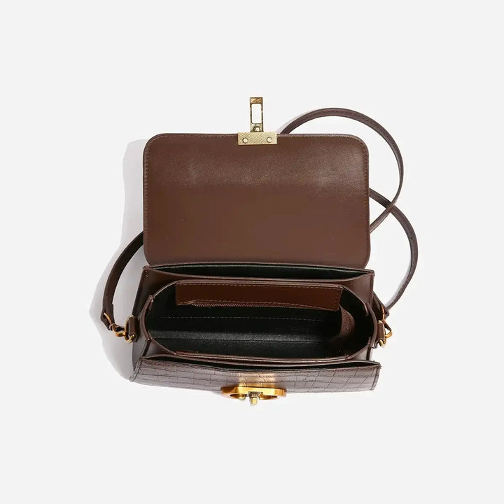 Bolsa-de-Mao-Feminina-Transversal-Luna-Marrom-Aberta-bolsa-feminina-promoção-bolsa-de-couro-feminina-bolsa-tiracolo-bolsa-tiracolo-feminino-bolsa-tiracolo-feminina-bolsa-de-couro-feminina-bolsa-de-mao-bolsa de-mao-viagem-bolsa-de-mao-festa-bolsa pequena-bolsa-pequena-feminino-bolsa-pequena-feminina-transversal	