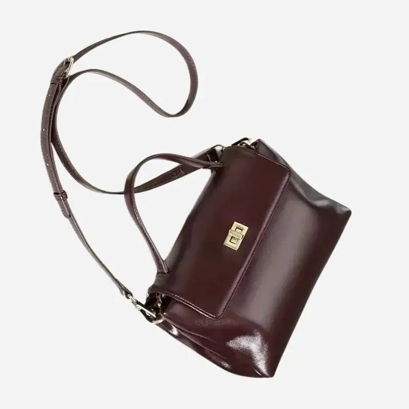 Bolsa-de-Mao-Feminina-de-Couro-Malluo-Borgonnha-Completo-bolsa-feminina-promoção-bolsa-de-couro-feminina-bolsa-tiracolo-bolsa-tiracolo-feminino-bolsa-tiracolo-feminina-bolsa-de-couro-feminina-bolsa-de-mao-bolsa de-mao-viagem-bolsa-de-mao-festa-bolsa pequena-bolsa-pequena-feminino-bolsa-pequena-feminina-transversal	