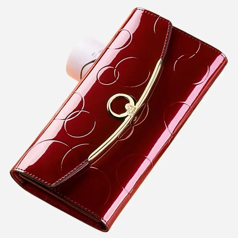 Carteira-de-Mão-em-Couro-Vivienne-Borgonha-com-Design-Refinado-e-Estilo-Clássico