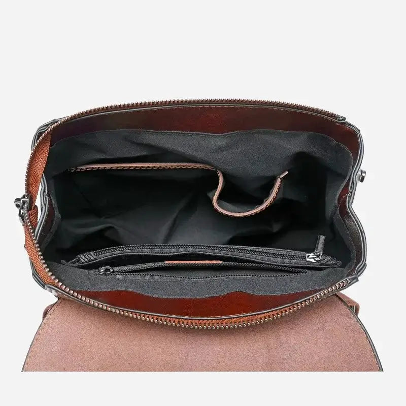Mochila-Executiva-Feminina-de-Couro-Liora-Marrom-Aberta-bolsa-mochila-feminina-bolsa-mochila-feminina-couro-bolsa-mochila-feminina-de-couro-bolsa-mochila-feminina-pequena-bolsa-mochila-feminina-em-promoção-bolsa-mochila-feminina